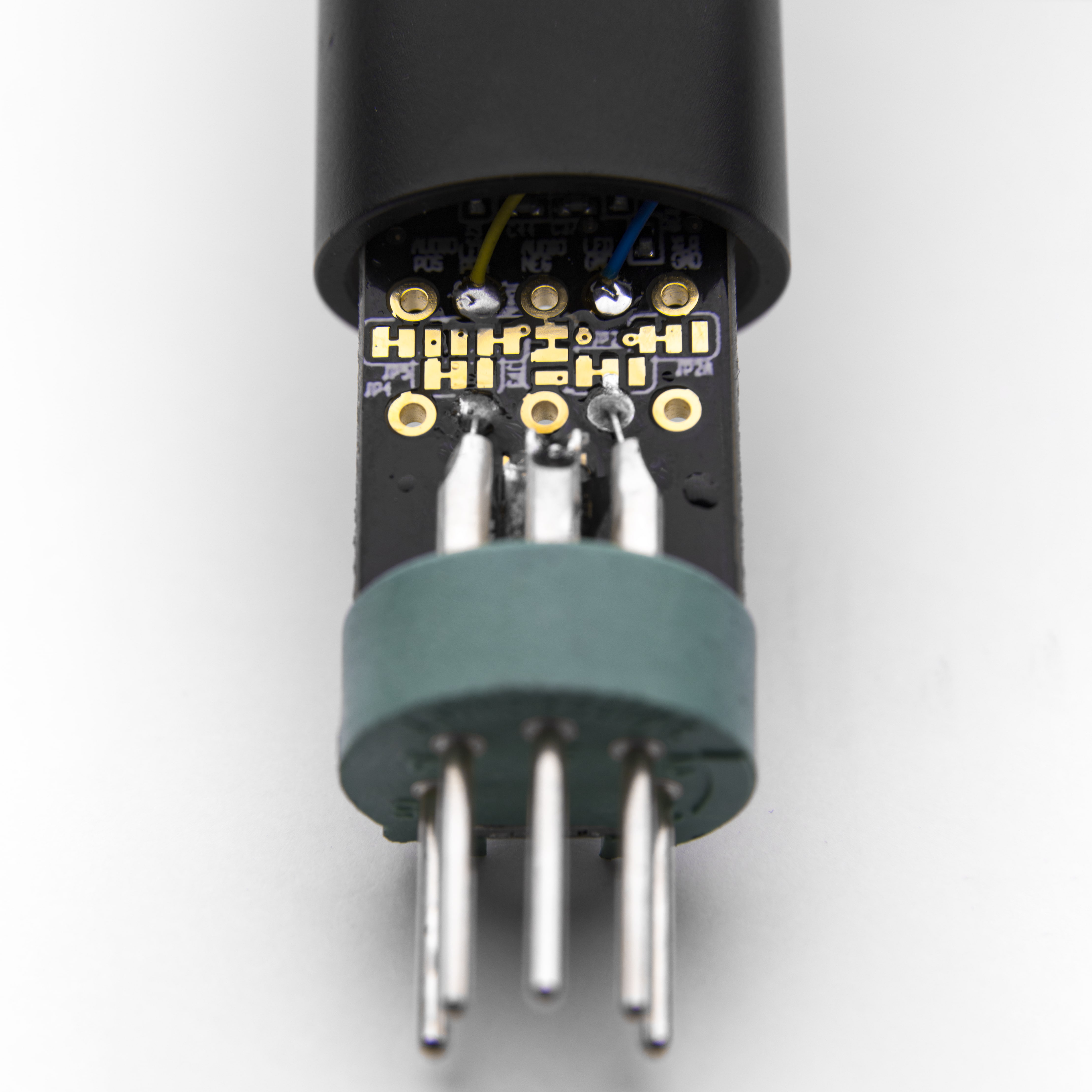 CONFIGURABLE 5-PIN XLR